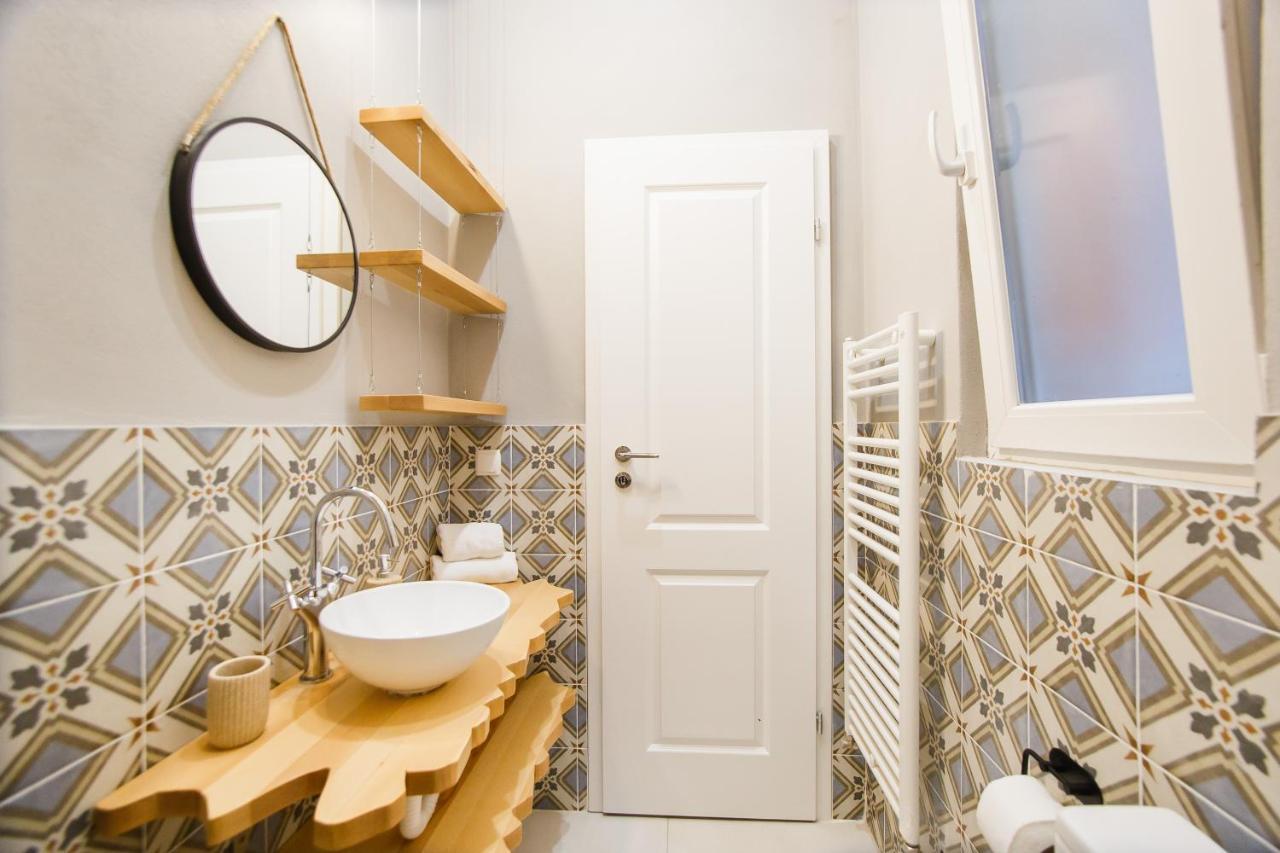 Super Central Spacious Apartment Орадеа Екстериор снимка