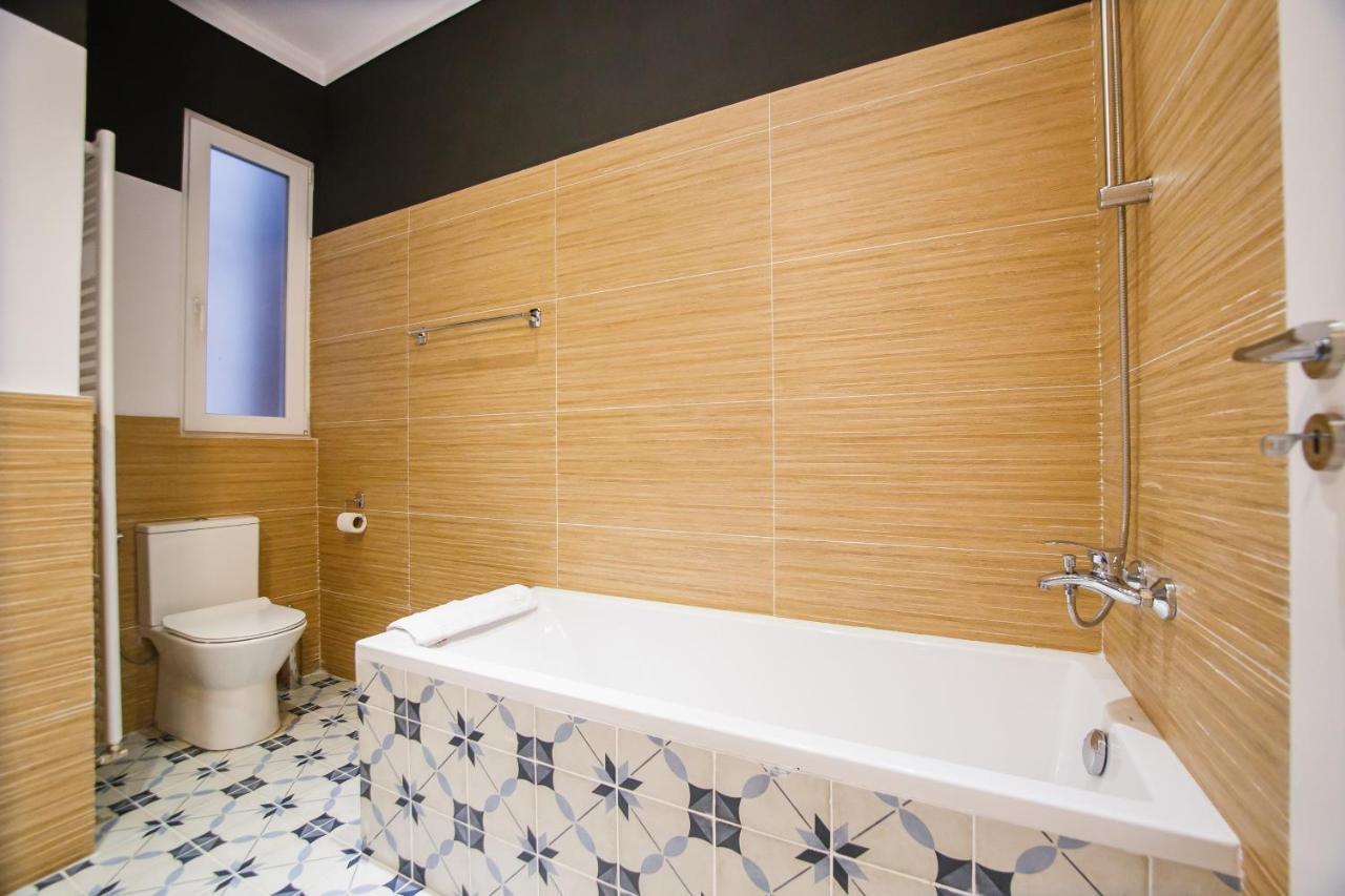 Super Central Spacious Apartment Орадеа Екстериор снимка